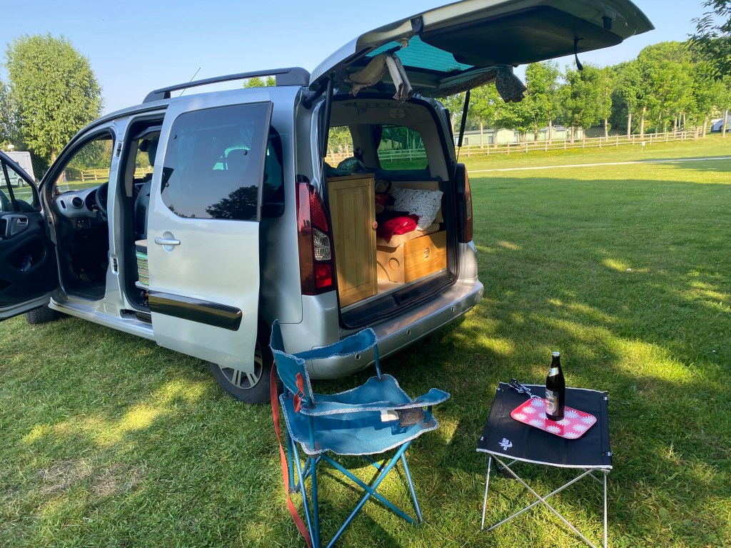 Emma, fertig zum Feierabend. Mehr Bilder gibt's auch bald... 